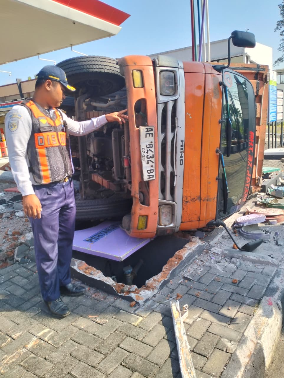 foto Berita Pemkot Semarang Perkuat Pengawasan Silayur Penanganan Cepat Dilakukan Pasca Insiden Truk Ekspedisi