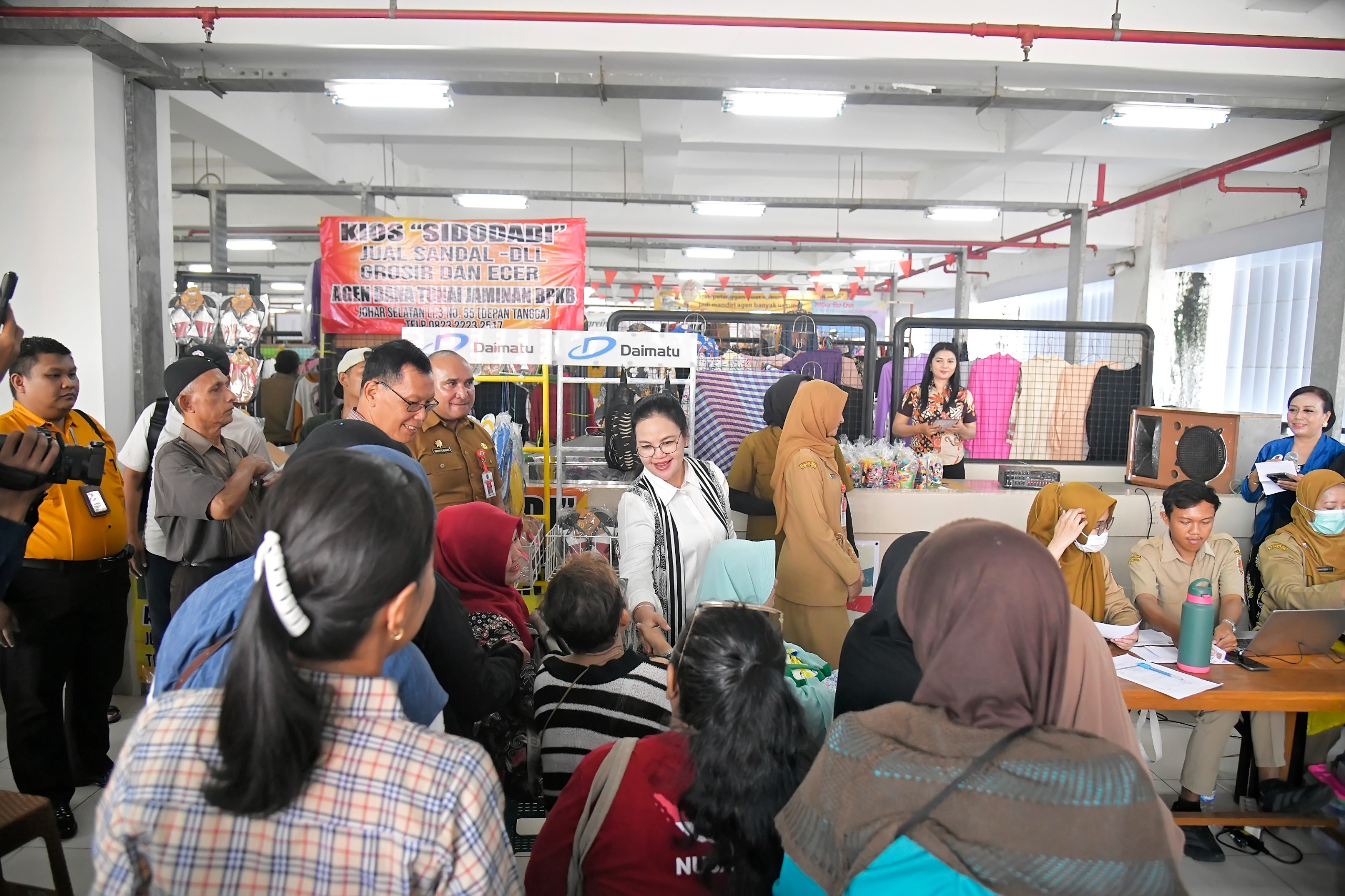 foto Berita New PM Resmi Dibuka di Pasar Johar Wali kota Agustina Ingin Jadi Pusat Ekonomi Kuliner dan Kreativitas